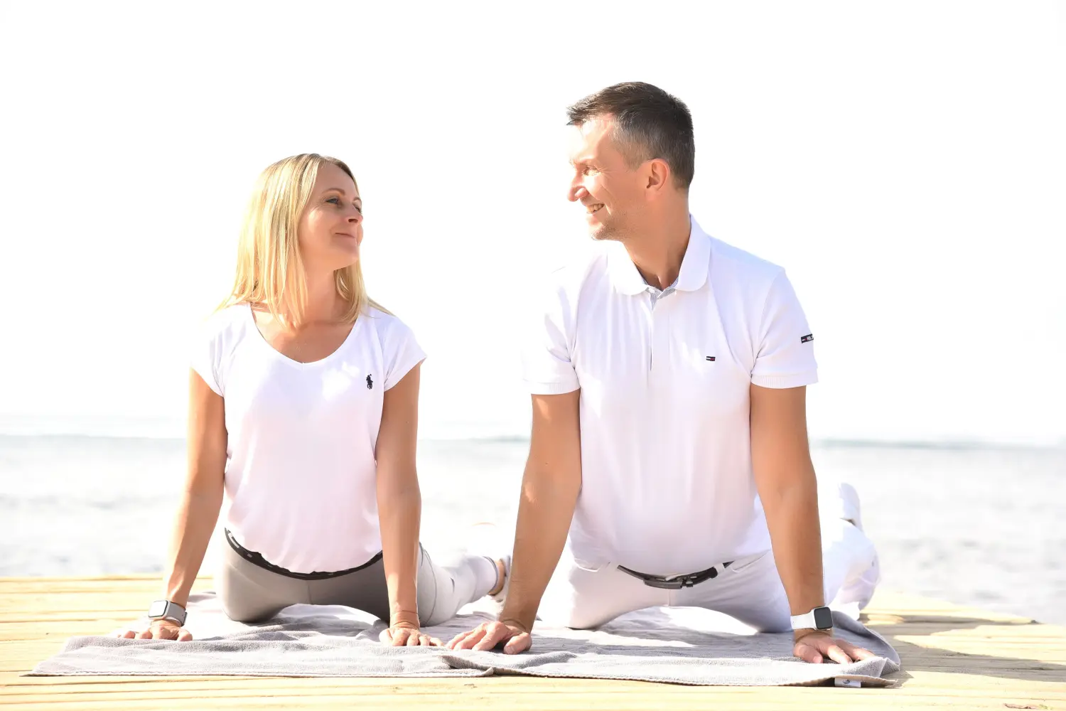 Thomas Dietter und Susanne Radtke schauen sich an